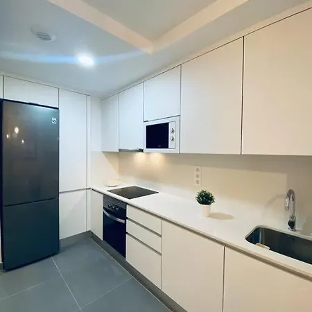 Апартаменти Acogedor Y Comodo Con Piscina